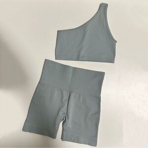 SET Active ribbed one shoulder sports bra & shorts matching set XS